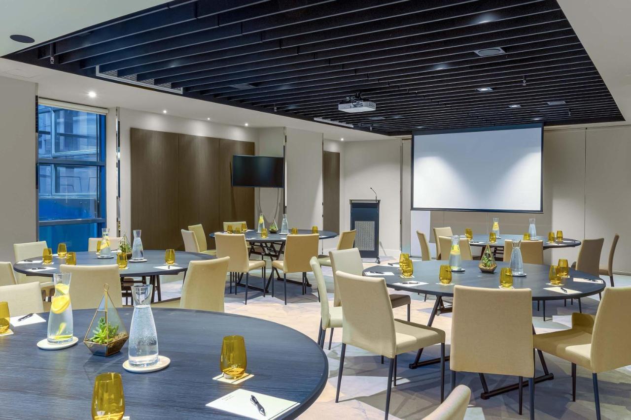 Peppers Waymouth Hotel Adelaide Exterior photo Meeting room