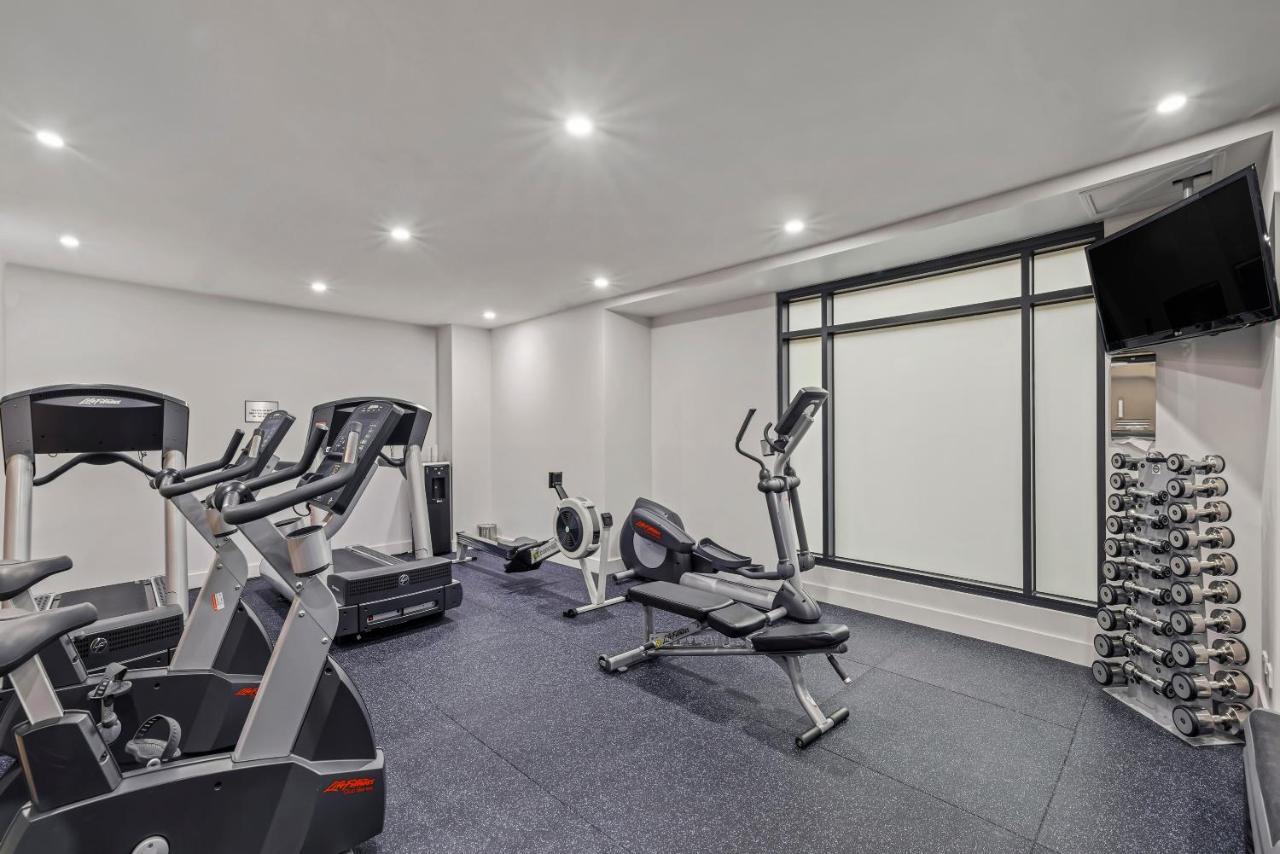 Peppers Waymouth Hotel Adelaide Exterior photo The gym at the hotel