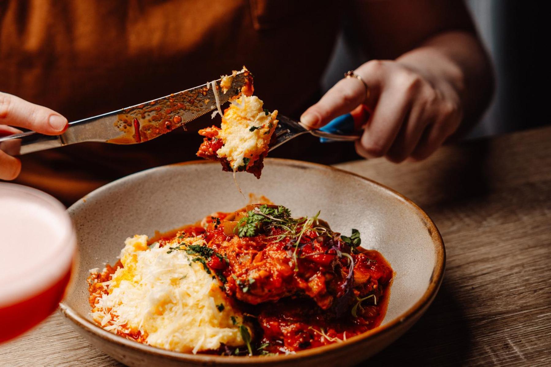 Peppers Waymouth Hotel Adelaide Exterior photo Aubergine parmigiana